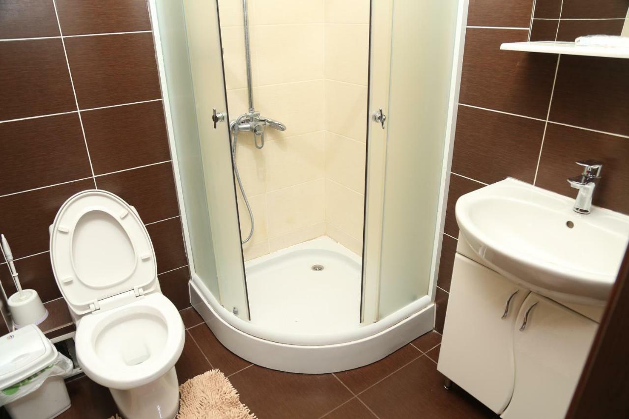Отель Elite House Бишкек Экстерьер фото